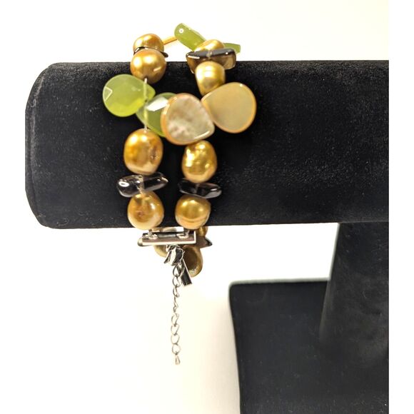 Green Gold and Cream Bead and Stone Bracelet - Picture 4 of 8